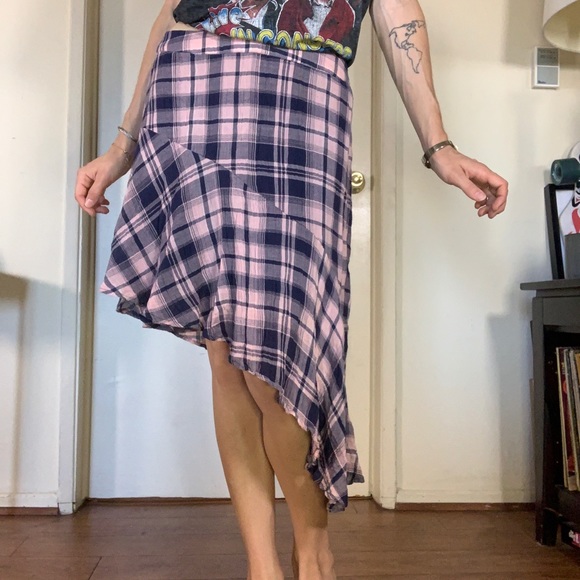 Pink and Blue Plaid Asymmetrical Skirt - Picture 11 of 11
